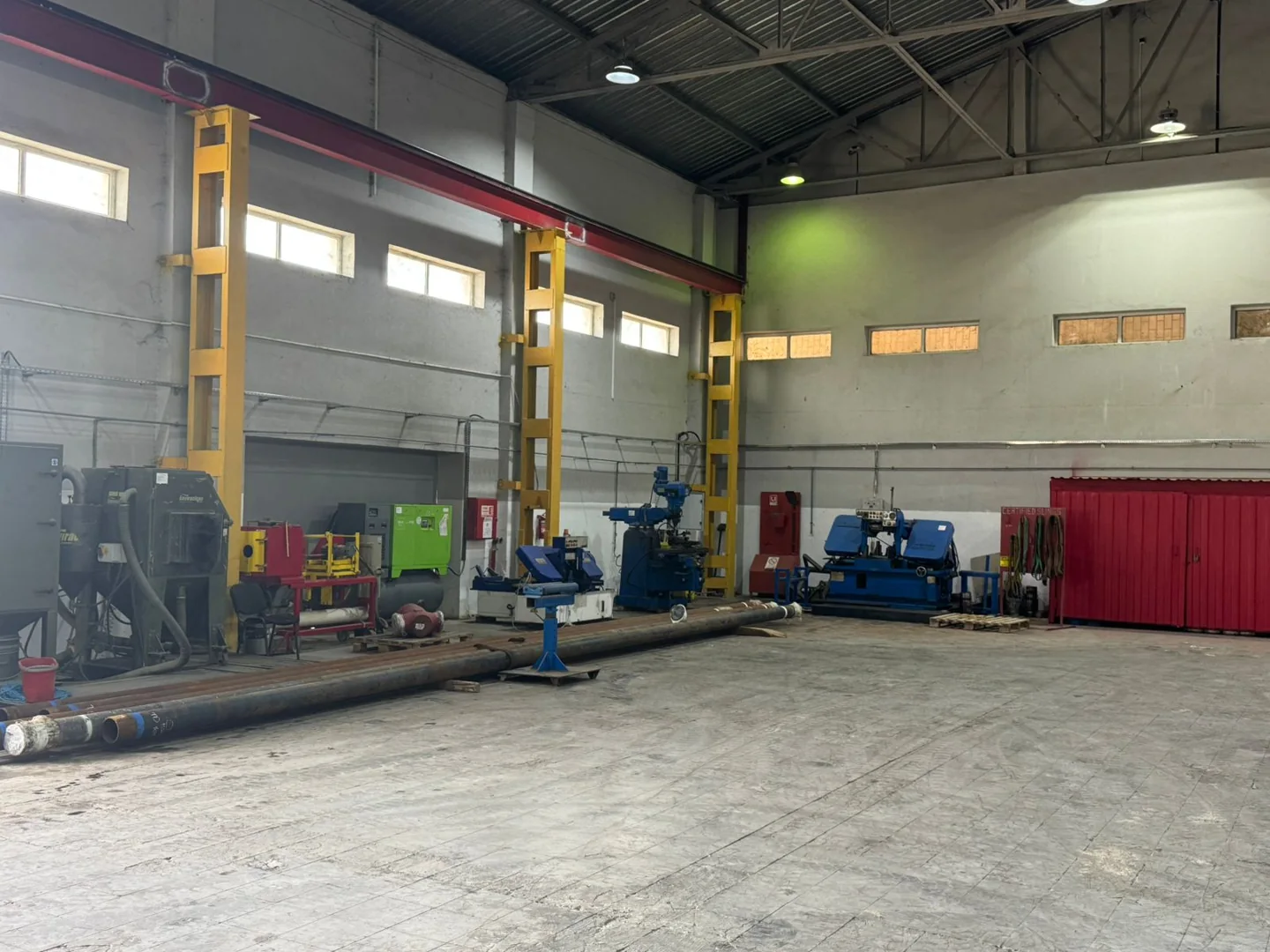 Machining work bays